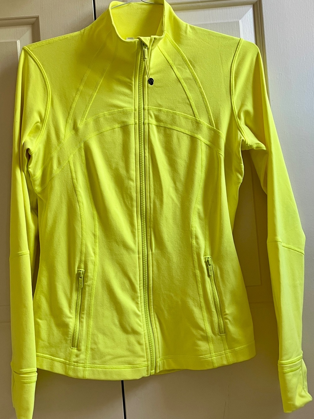 🍒LULULEMON sz 10 DEFINE Jacket ELECTRIC LEMON Bright Yellow Full-Length *LUON